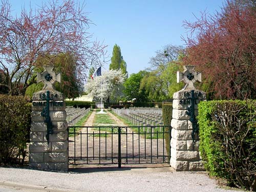 French War Cemetery Senlis #1