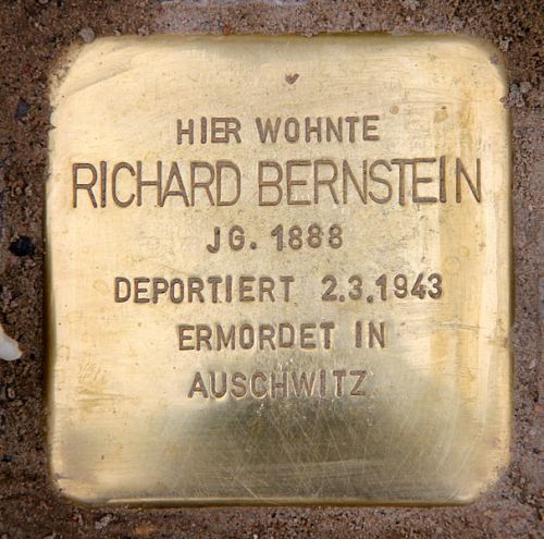 Stolperstein Nassauische Strae 32 #1