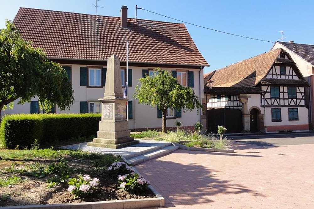 Oorlogsmonument Schnersheim #1