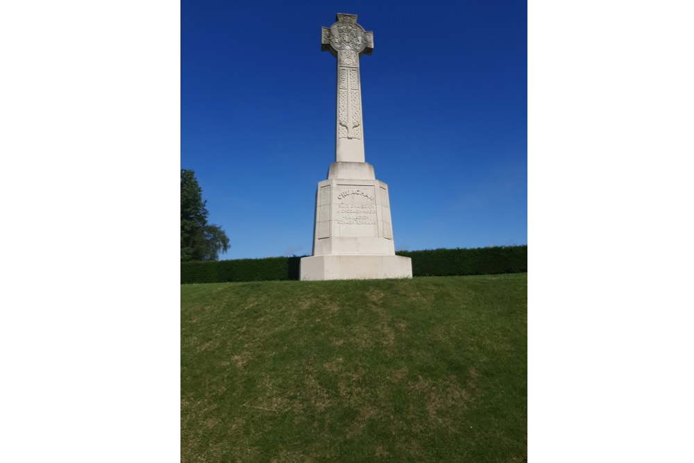 8th Argyll and Sutherland Highlanders Memorial #1