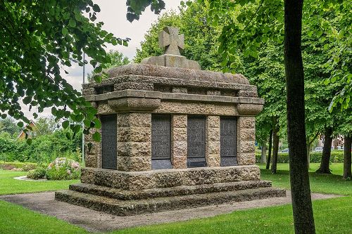 War Memorial Wöhrden #1