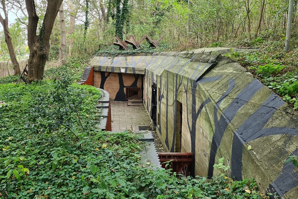 German Personnel Bunker 608 Scheveningen #3