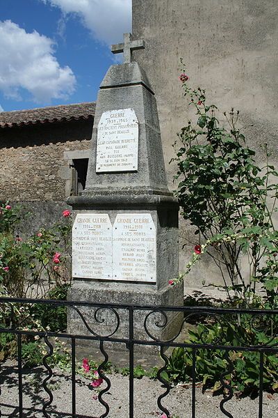 War Memorial Saint-Beaulize #1