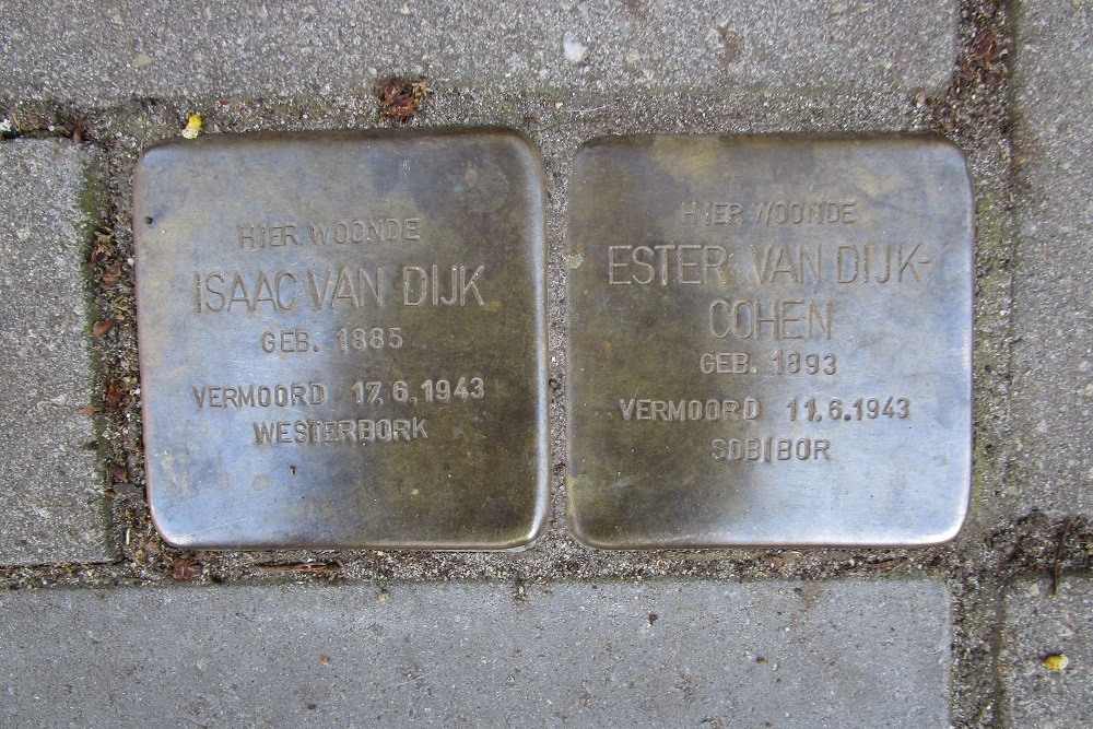 Stolpersteine Van der Does de Willeboissingel 45