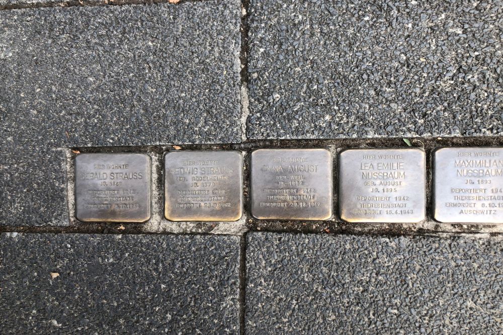 Stolpersteine Bahnhofstrae 46