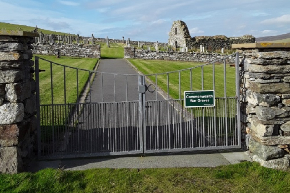 Oorlogsgraven van het Gemenebest Lund Old Churchyard