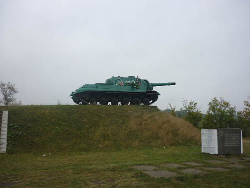 Liberation Memorial (SU-152) Talne