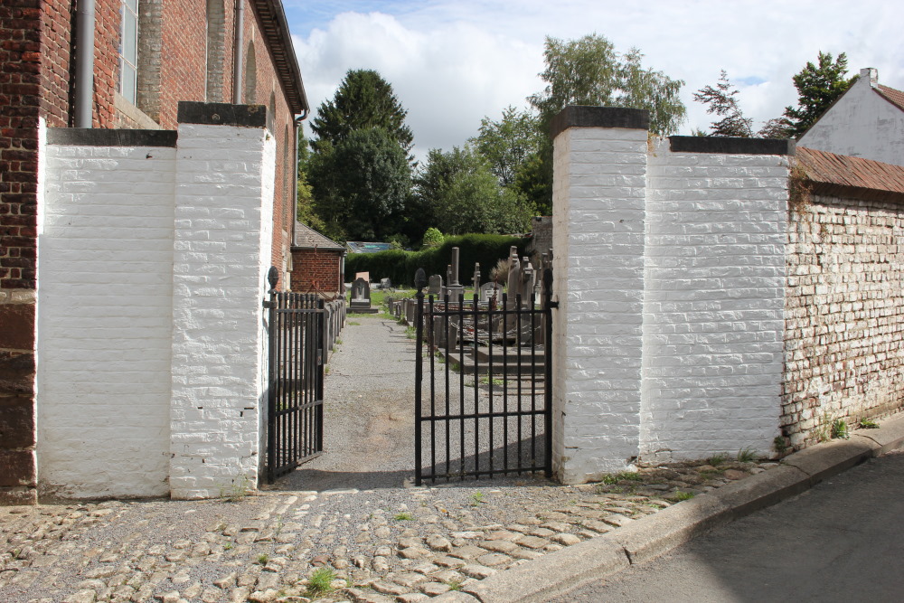 Belgian Graves Veterans Dion-Le-Val