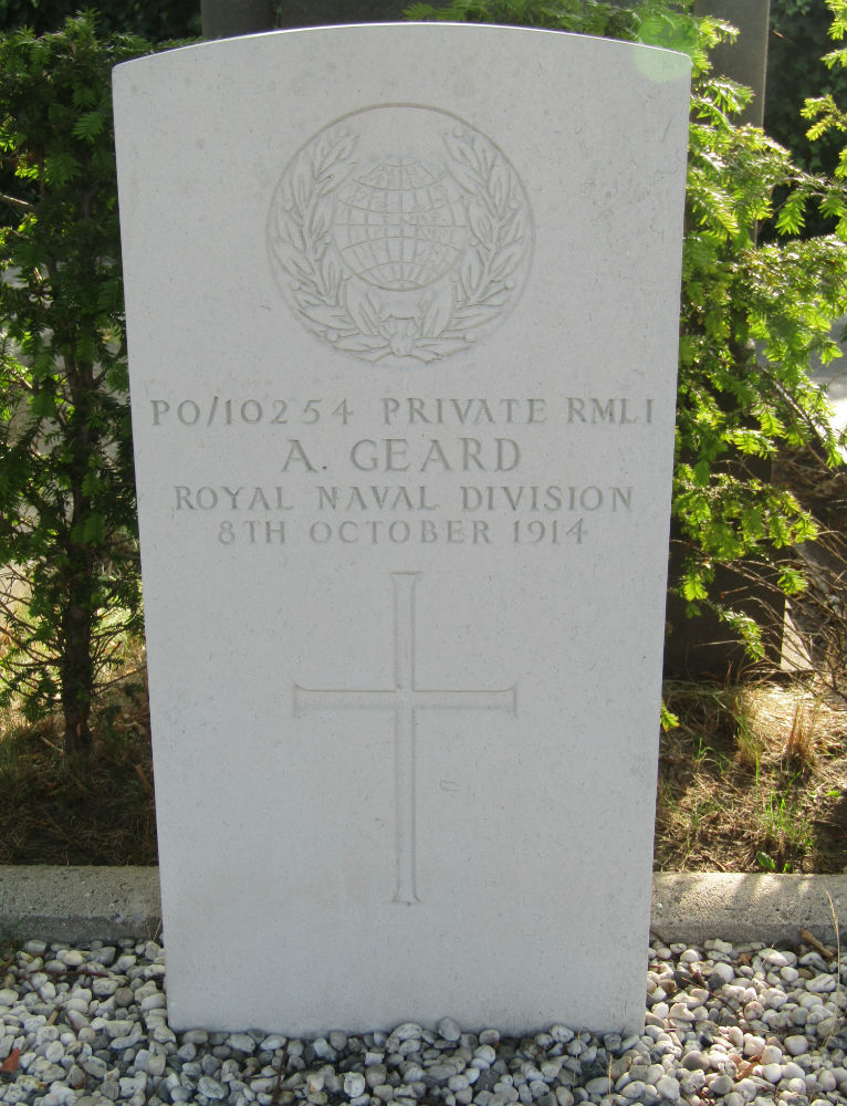 Commonwealth War Graves Berchem (Antwerpen) #2