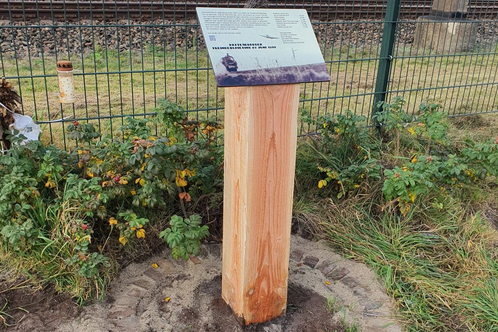 Monument Treinbeschieting Hattemerbroek #1