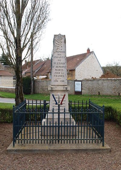 War Memorial Plessis-Saint-Benoist