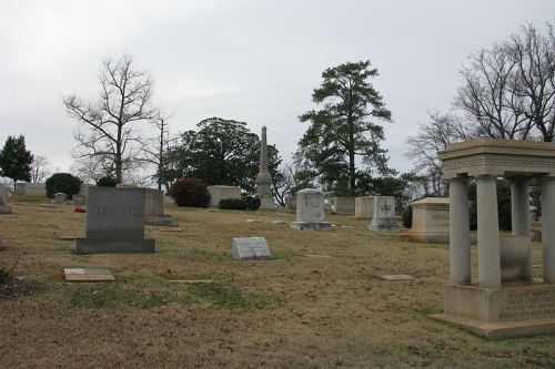 Commonwealth War Grave Elmwood Cemetery #1