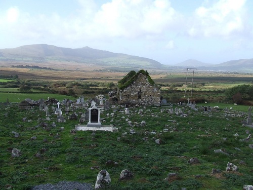 Oorlogsgraf van het Gemenebest Srugreana Old Graveyard #1