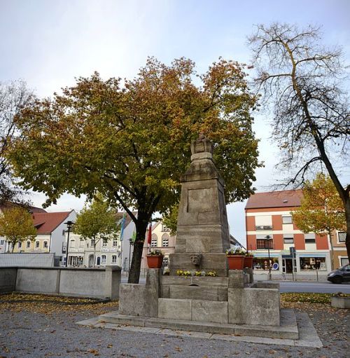 War Memorial Plattling #1