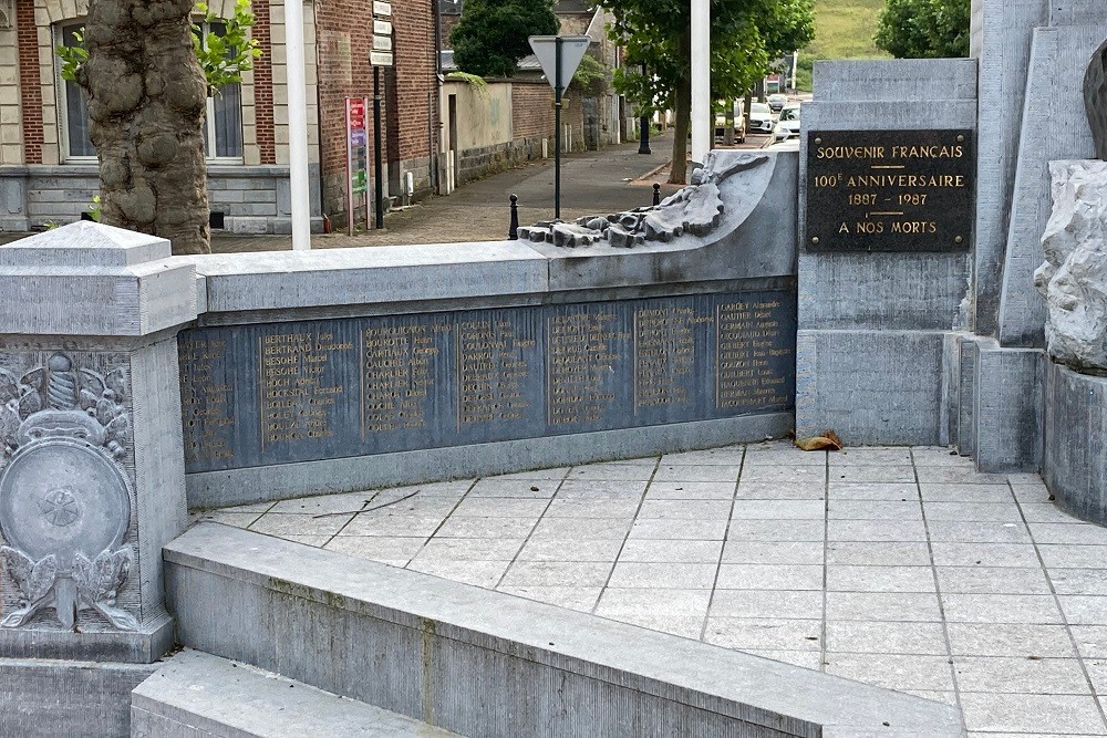 War Memorial Givet #4