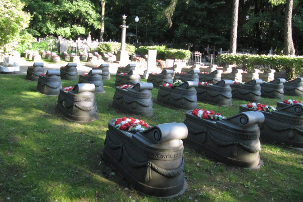 Soviet War Graves Krasnenkoe Cemetery St. Petersburg #2