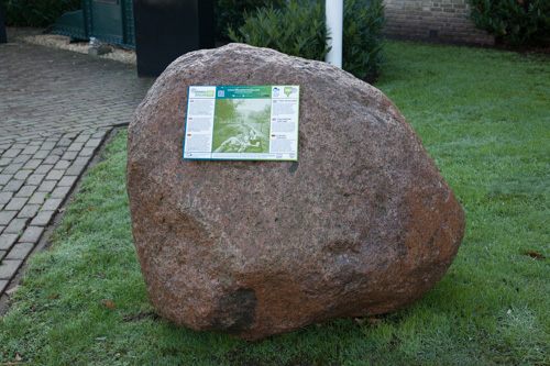 Liberation Route Marker 500: Het leken wel paaseitjes