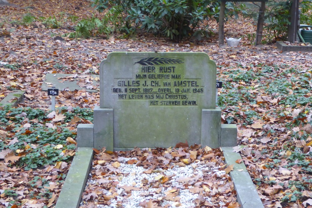 Nederlands Oorlogsgraf Zendingskerkhof Ermelo