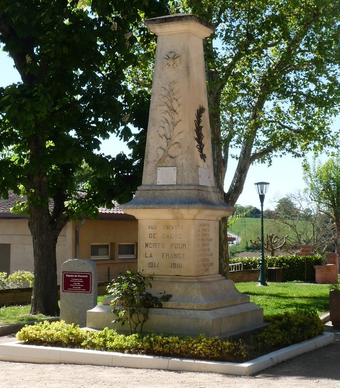 Oorlogsmonument Gauré #2