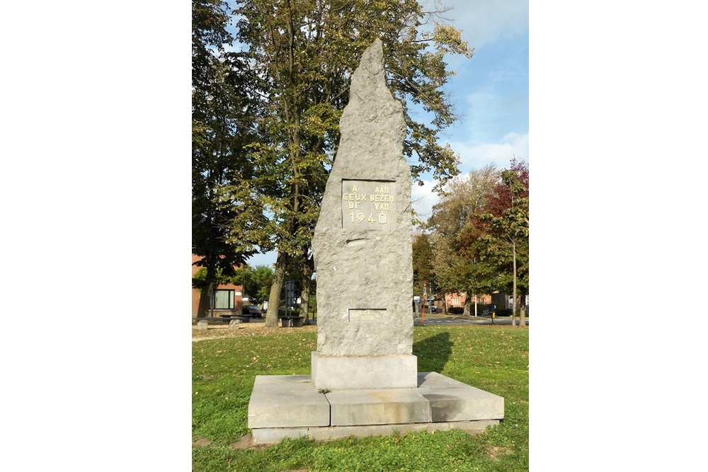 Monument Leieslag 1940 Kortrijk #1