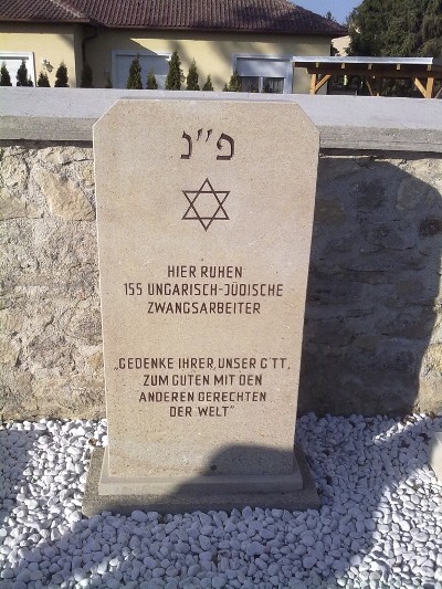 Massagraf Hongaarse Joden #1