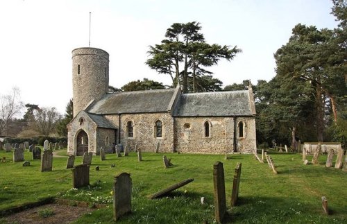 Oorlogsgraf van het Gemenebest St. Andrew Churchyard