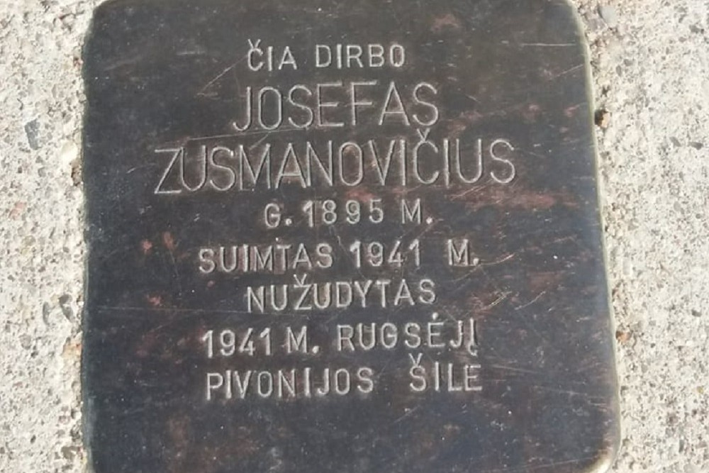 Stolperstein Vienuolyno gatvė 2 #1