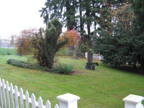 Commonwealth War Grave Christ Church Anglican Cemetery