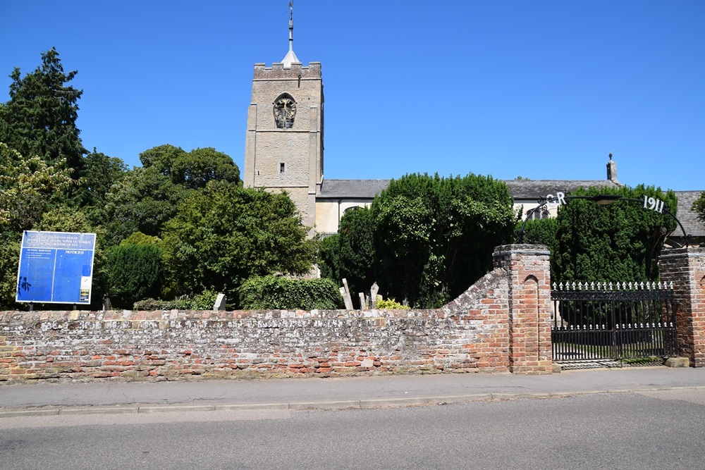 Commonwealth War Graves St. Mary Cemetery