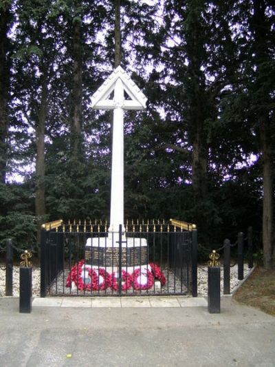 Oorlogsmonument Bilton, Ganstead en Wyton