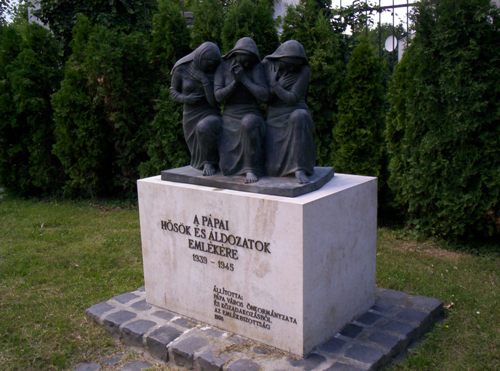 War Memorial Pápa