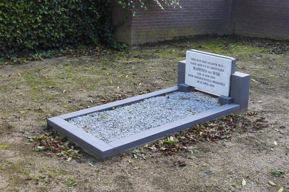 Graf Burgerslachtoffer Oude Begraafplaats Rijswijk