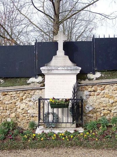 War Memorial Lévis-Saint-Nom #2