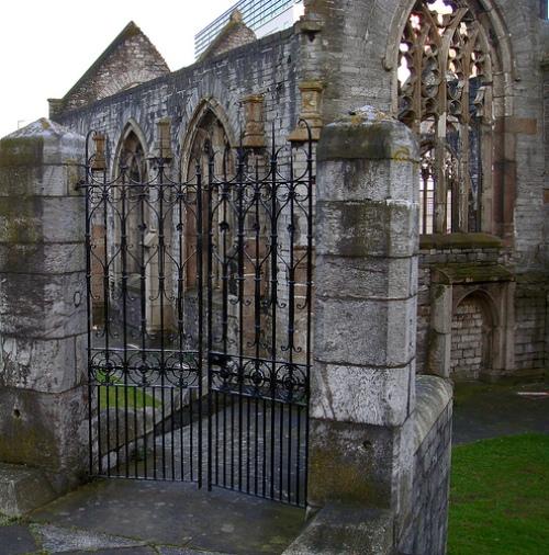 Ruins Charles Church