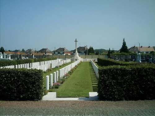 Commonwealth War Graves Denain