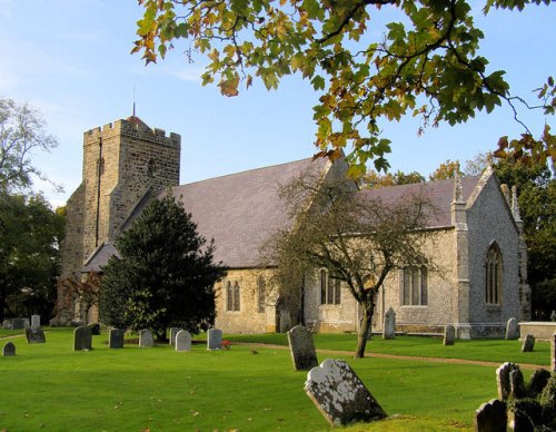 Oorlogsgraf van het Gemenebest All Saints Churchyard