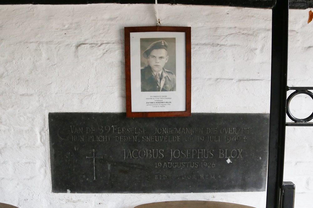 Memorial Plates in Chapel Eersel #3