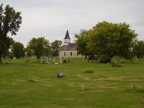 Oorlogsgraven van het Gemenebest St. Peter Old Stone Church Cemetery