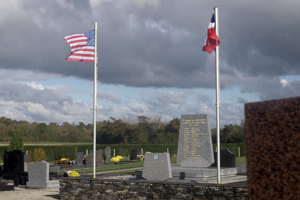 Monument 35th Infantry Division #1