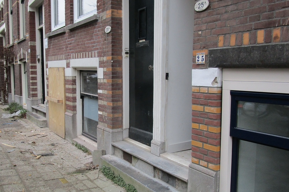 Stolpersteine Lisstraat 25b #4