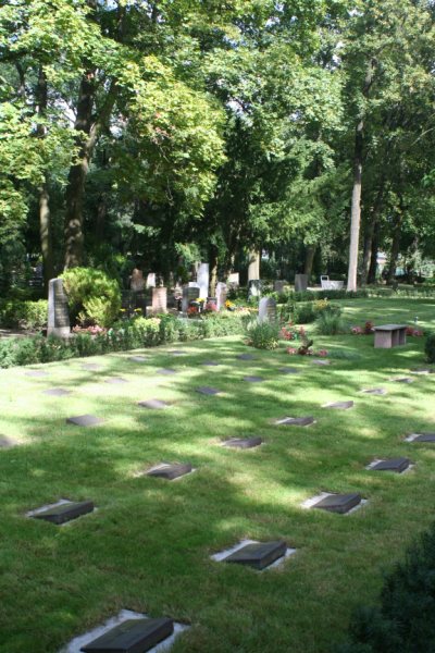 German War Graves Berlin Karshorst-Nieuw-Friedrichsfelde #2