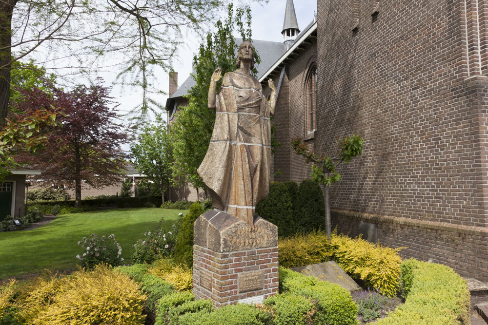 Levend monument voor oorlogsslachtoffers in Geesteren: 'Ik vergeet het nooit meer'