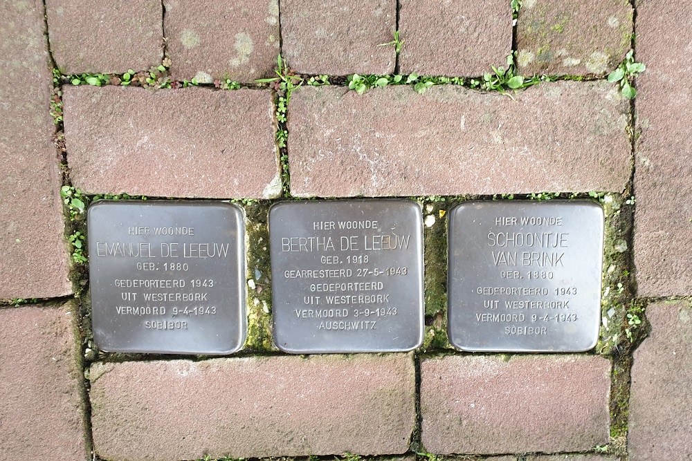 Stolpersteine Snoekjesgracht 3 #1