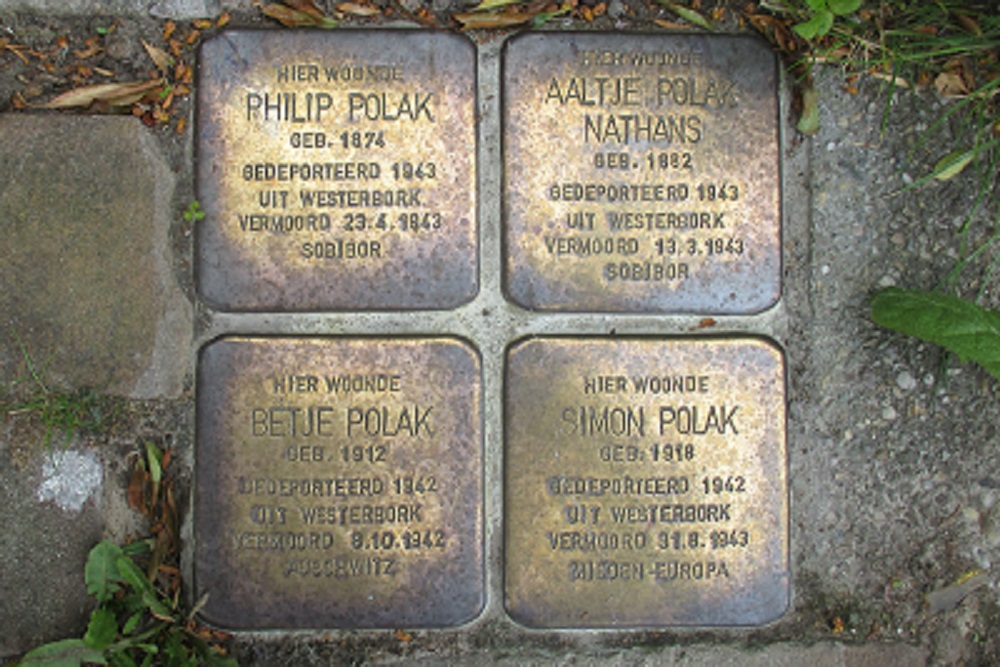 Stolpersteine Rembrandtstraat 2 (nu Julianastraat 2)