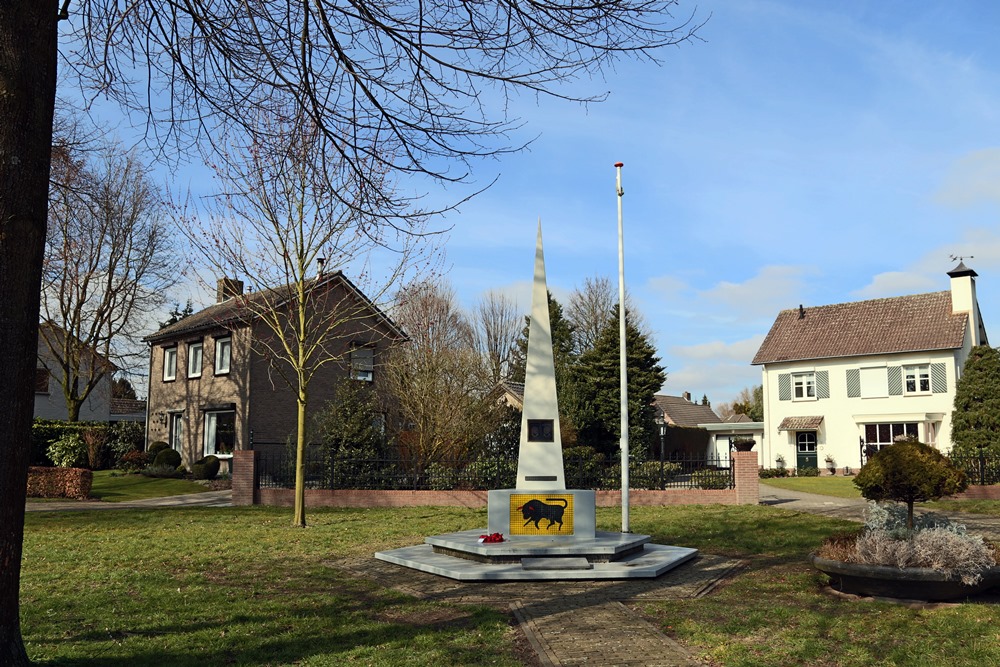 Oorlogsmonument Stiphout #1