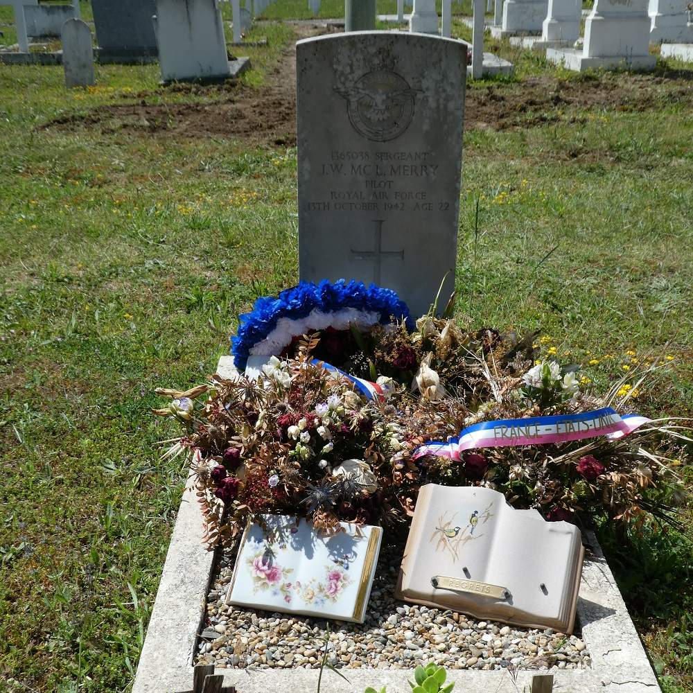 Commonwealth War Grave Saint-loi #2