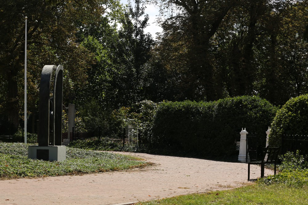 Oorlogsmonument Zaltbommel #3