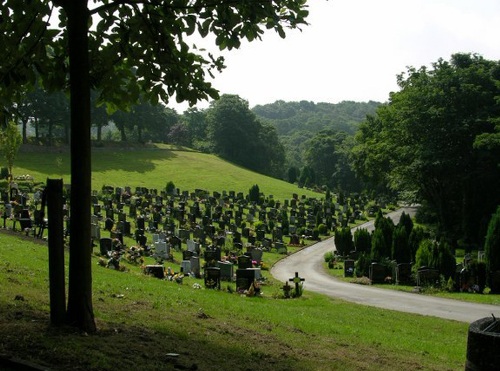 Commonwealth War Graves Nab Wood Cemetery #1