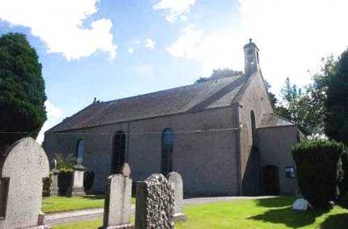 Commonwealth War Graves Kingussie Parish Churchyard