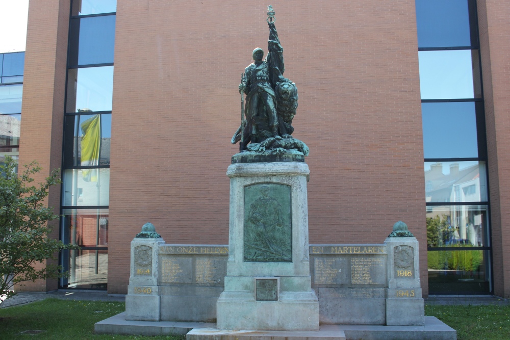 Oorlogsmonument Merelbeke #2